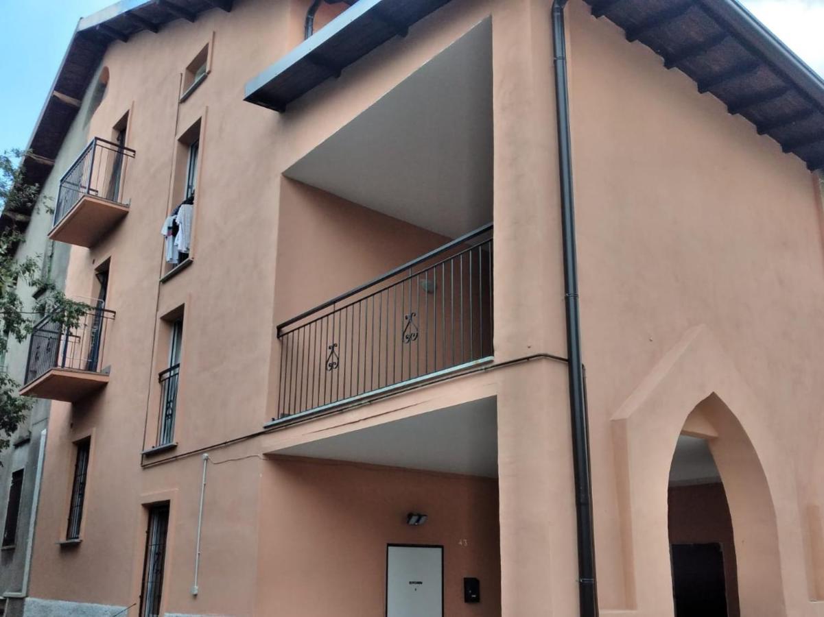 Curti Granda Hotel Rescaldina Luaran gambar